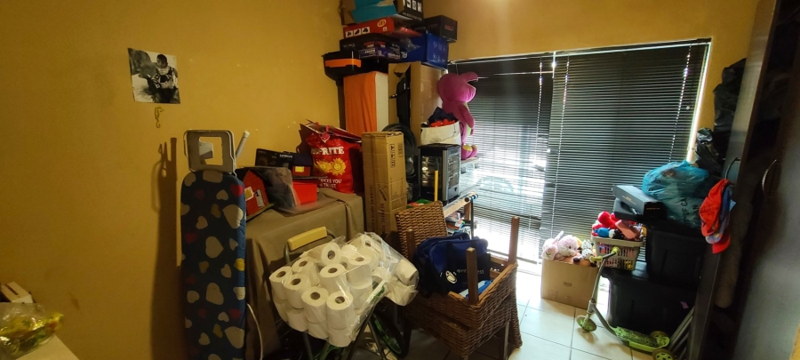 4 Bedroom Property for Sale in Sunbird Park Western Cape